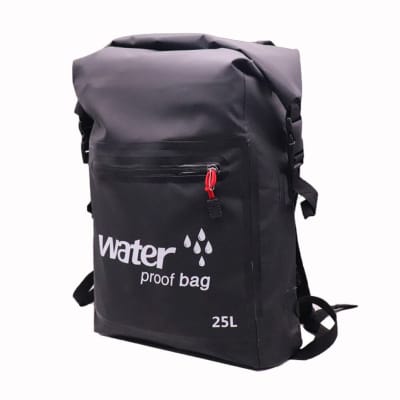 Mochila Seca 25 lts. Negra1