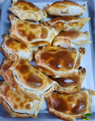EMPANADAS DE PINO UNIDAD
