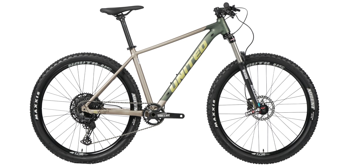 CLOVIS 6.1 27.5 GN-BW1