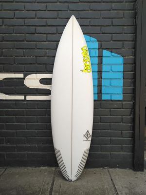 Tabla De Surf Cabezas Technical Master 5'11'' x 19 1/4''x 2 1/2'' Tabla De Surf Cabezas Technical Master 5'11'' x 19 1/4''x 2 1/2''