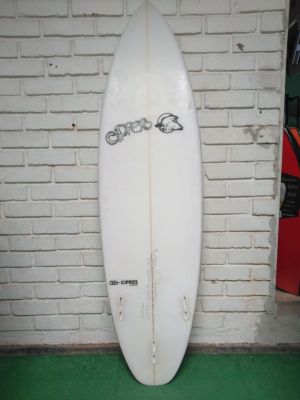Tabla de Surf Seminueva Cipres 5'10'' Tabla de Surf Seminueva Cipres 5'10''