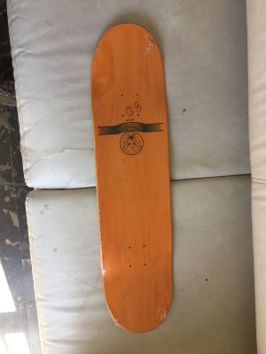 Tabla Skate Stranger Red/Yellow Tabla Skate Stranger Red/Yellow