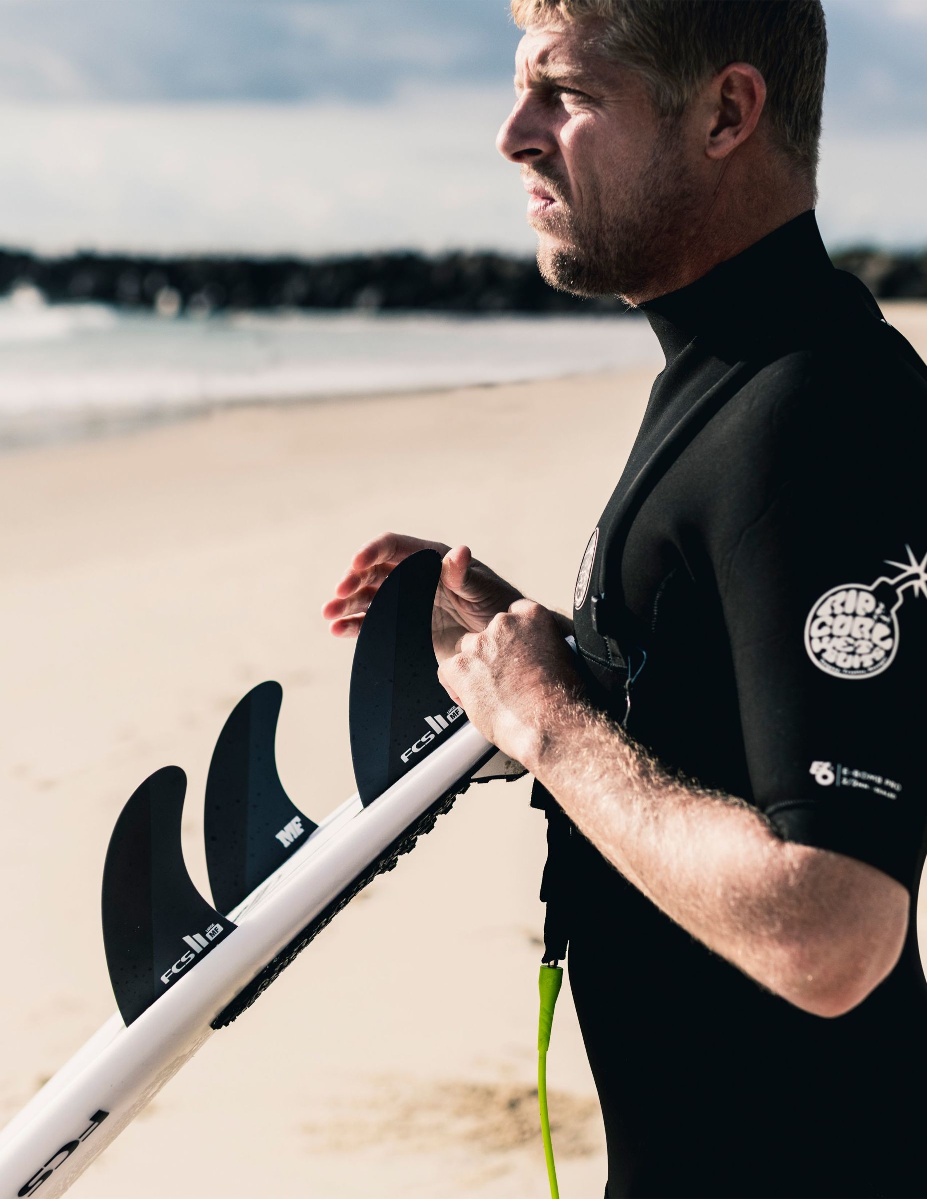Quillas FCS II Mick Fanning Neo Carbon Large | El Bajo