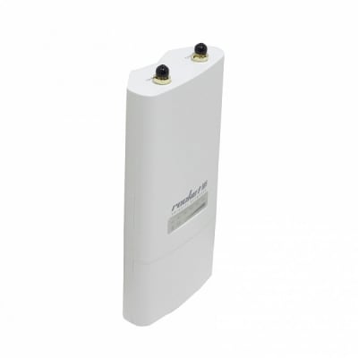 UBIQUITI ROCKET M5 5GHZ 1-100-PoE24V 2-RPSMA-H 1