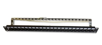 PATCH PANEL 24 PUERTOS BLINDADA (VACIA) 3Z PP24PVBL1