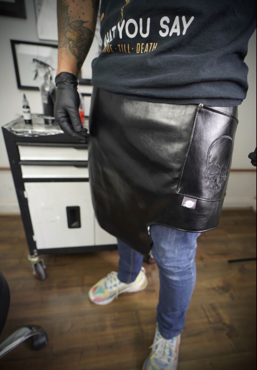 Mandil Ecocuero negro4