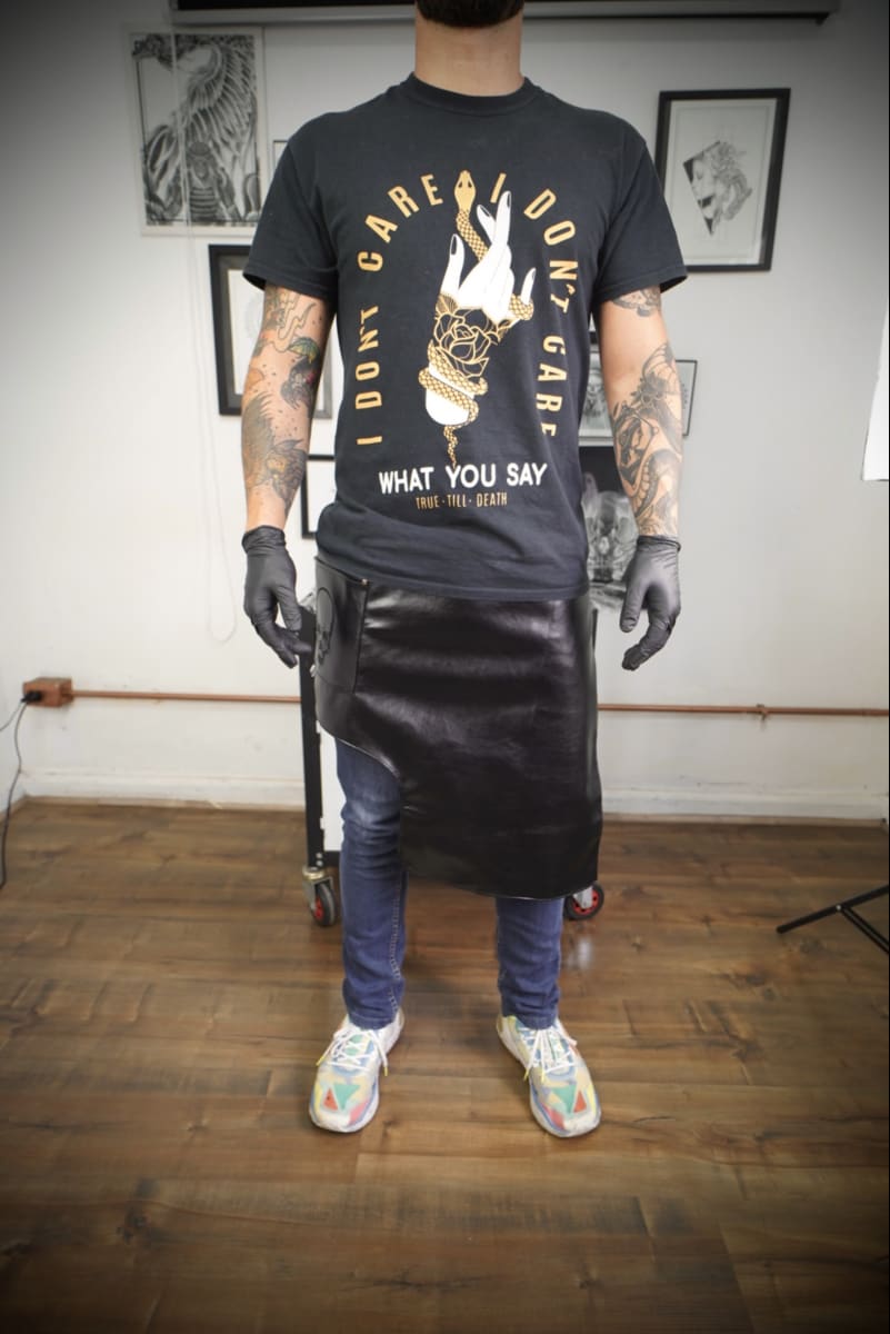 Mandil Ecocuero negro5