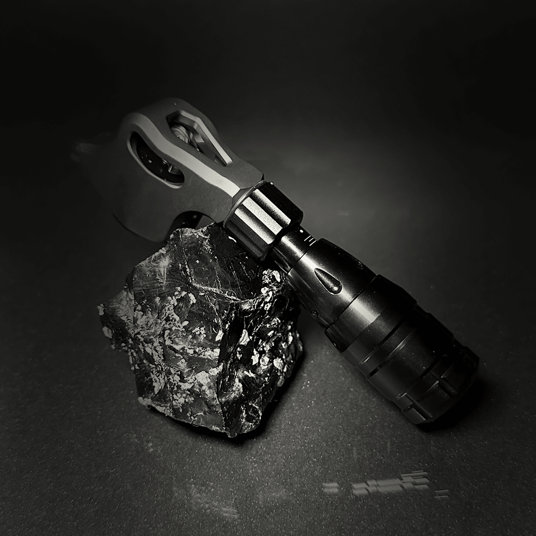 AVA C33 AVA C33
