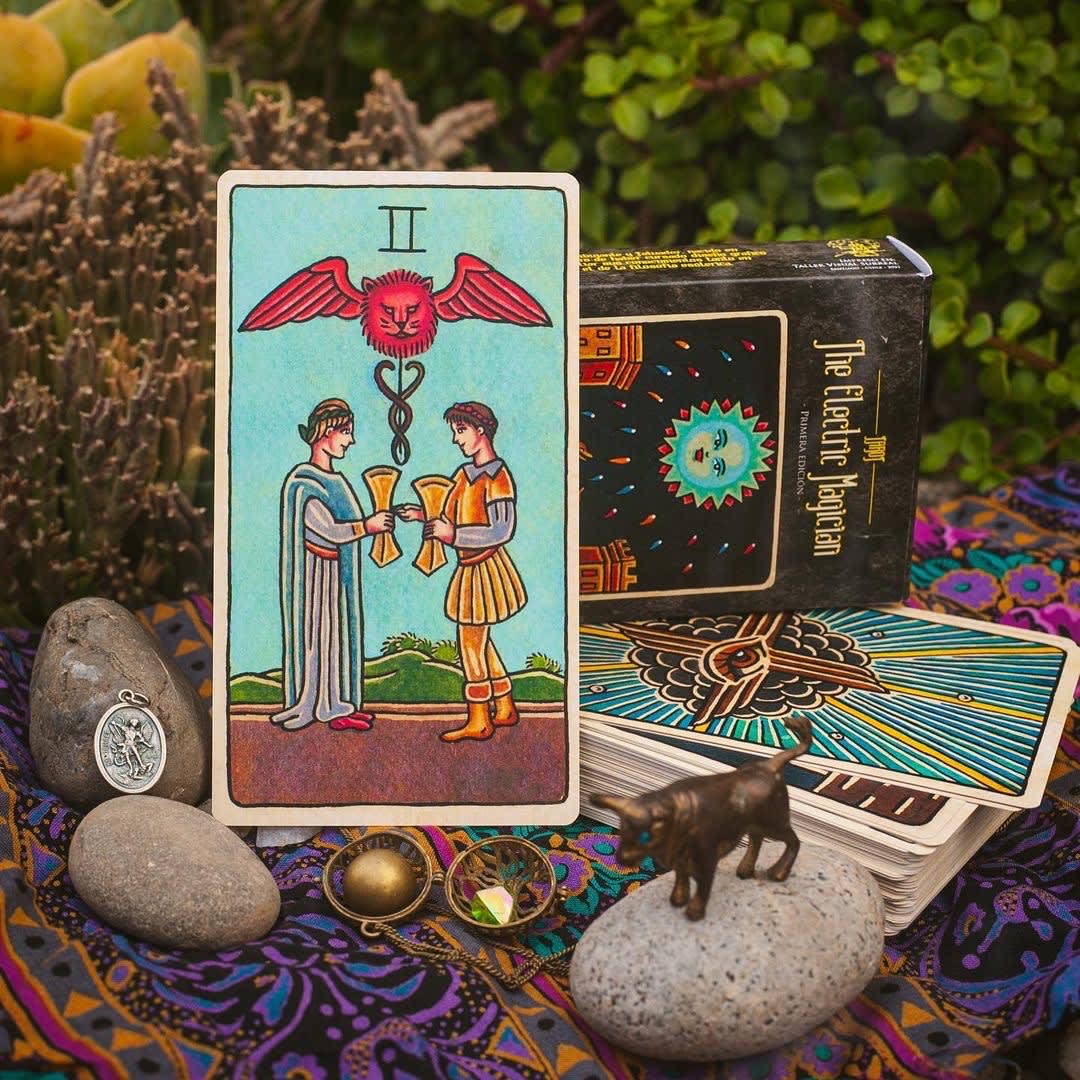 Tattoo Tarot Electric Magician4