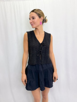 VEST MILA NEGRO