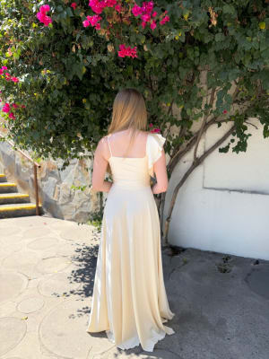 VESTIDO PILI CREMA