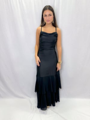 VESTIDO ROSARIO NEGRO