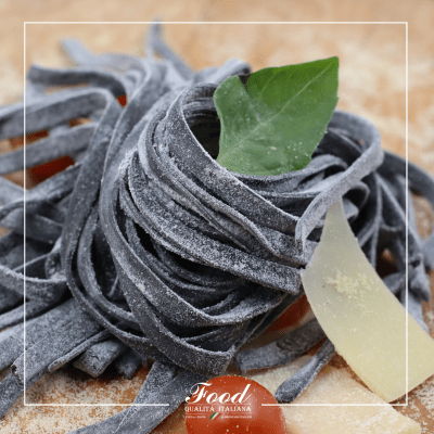 Fettucine en tinta de calamar 500 gr Fettucine en tinta de calamar 500 gr