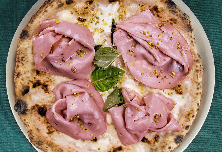 Mortadella al Pistacchio (4 kg apx ) Qifood