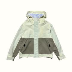 Cortaviento Explorer Crema