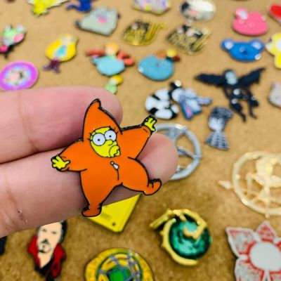 PIN MAGGIE