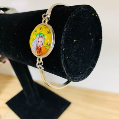 PULSERA BILLIE EILISH