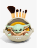 SET DE BROCHAS OFICIAL BABY YODA THE MANDALORIAN1