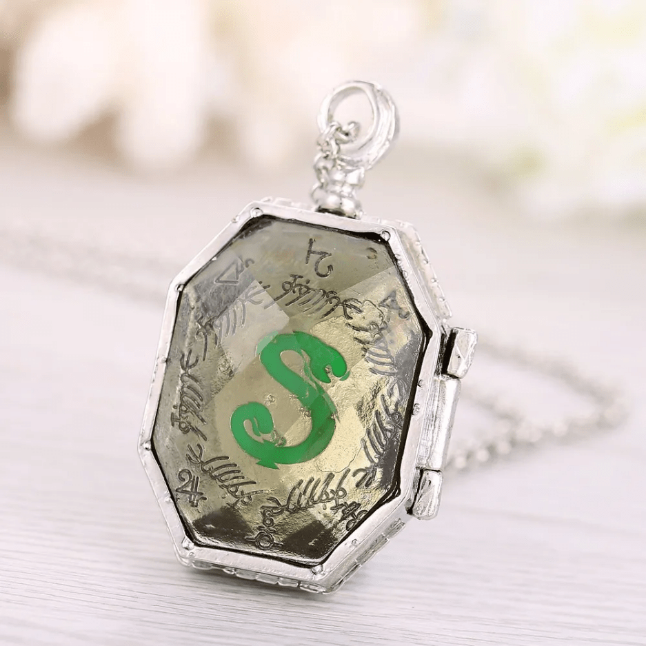 Collar Guardapelo Slytherin Salazar Slytherin Apricot