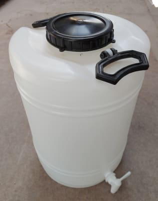 Madurador 25L con válvula1