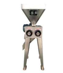 Molino de 2 rodillos motorizado (150kg/hr)