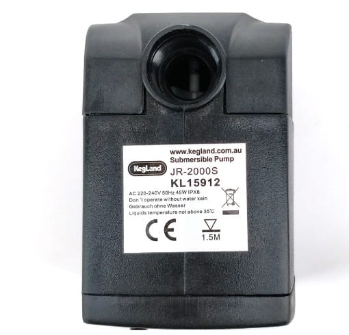 Bomba sumergible plástica2