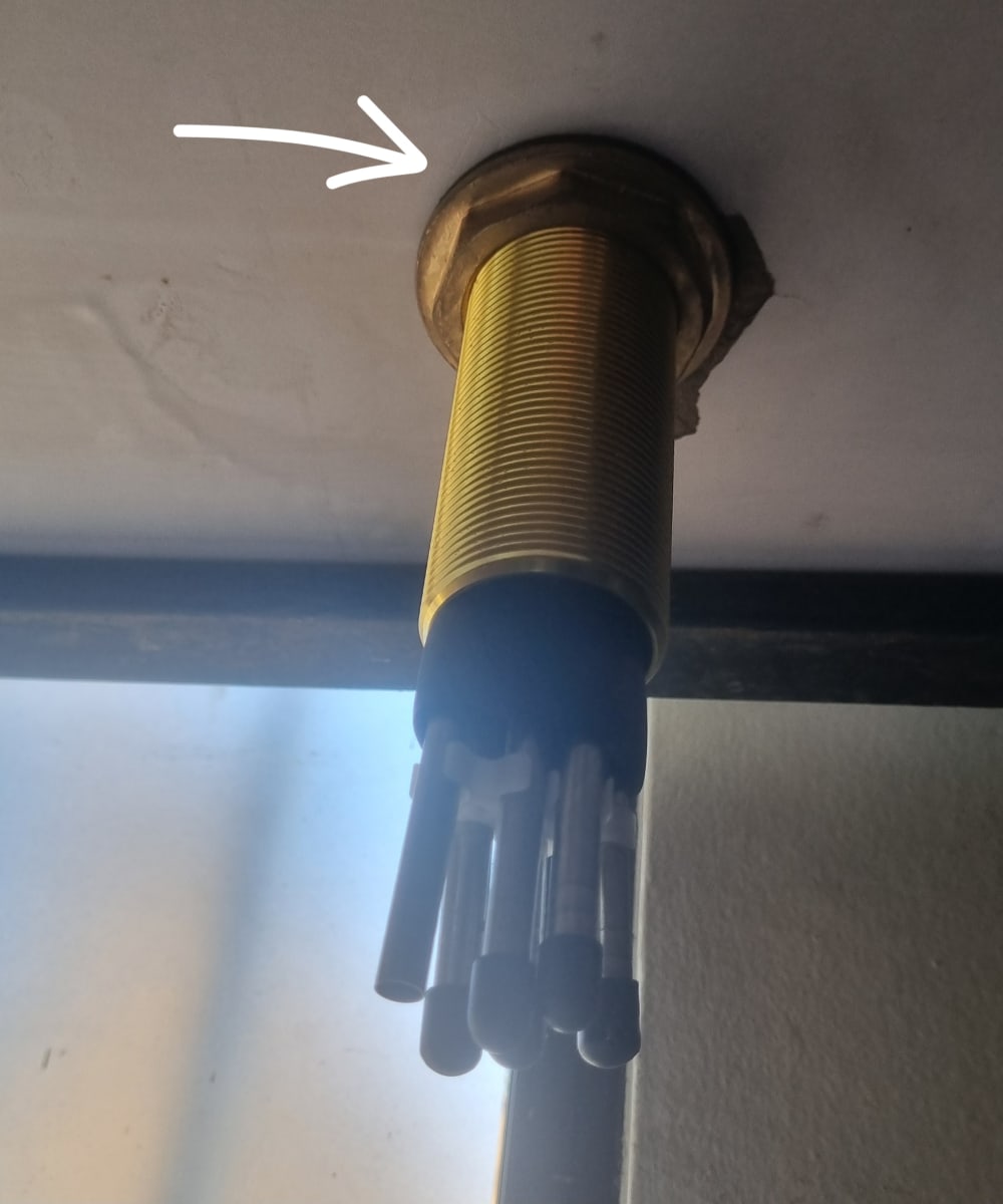 Tuerca para Torre Cobra de 3 o 4 vías3