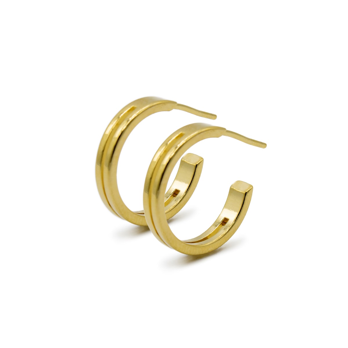 Argollaa Cinta Línea Carlota 20MM LAMINADO EN ORO 18/20 MICRAS Argollaa Cinta Línea Carlota 20MM LAMINADO EN ORO 18/20 MICRAS