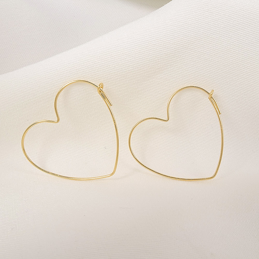 Argollas Loved 27MM GOLD FILLED 14/20KT Argollas Loved 27MM GOLD FILLED 14/20KT