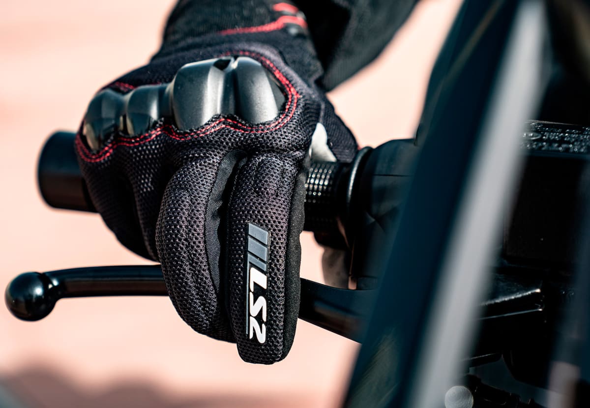 GUANTE LS2 CHAKI NEGRO HOMBRE2