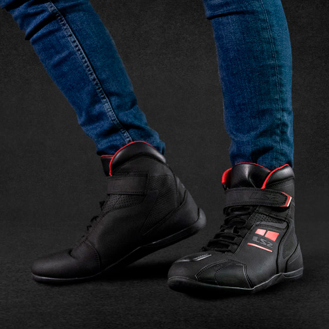 BOTA LS2 GARRA NEGRA ROJA HOMBRE4