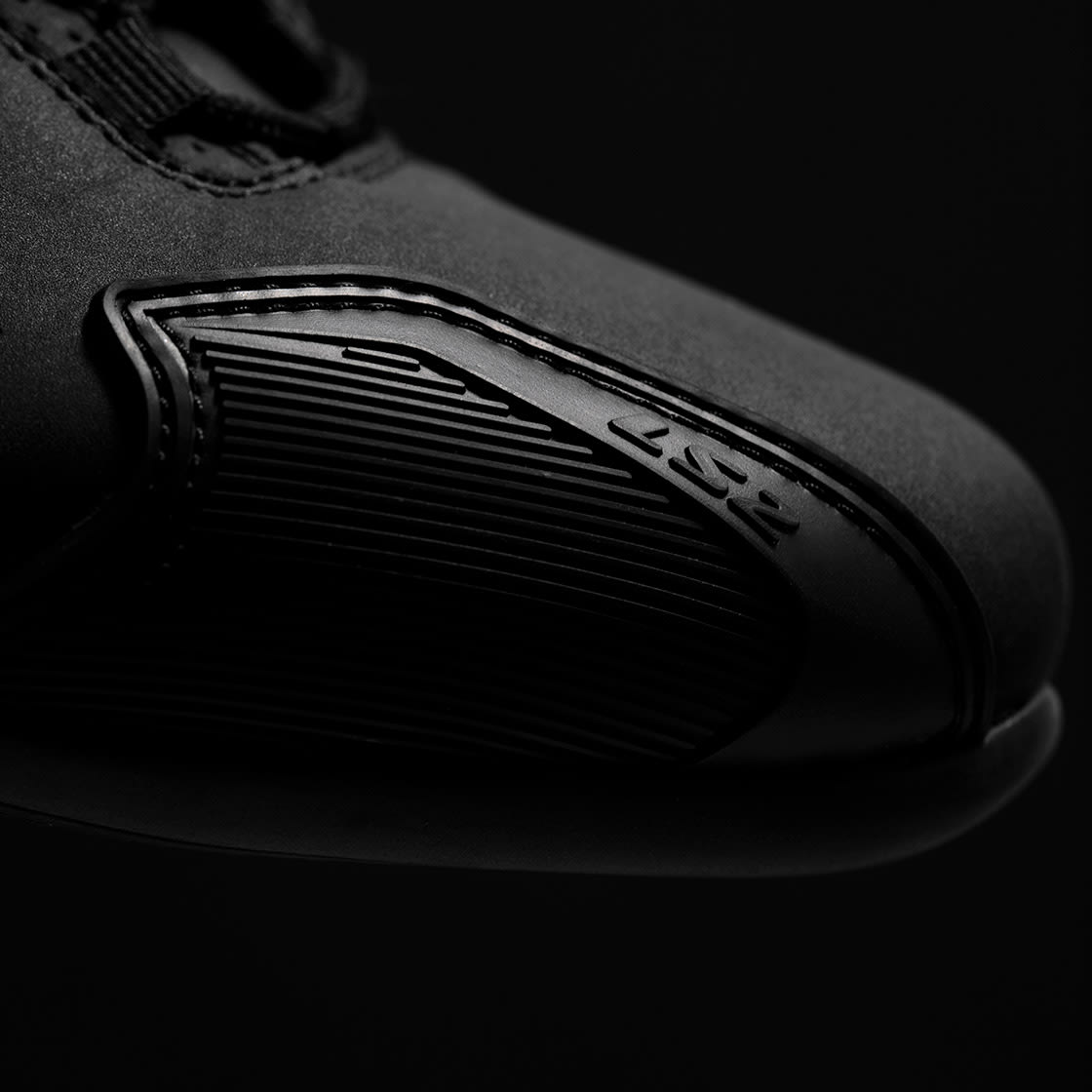 BOTA LS2 GARRA NEGRA ROJA HOMBRE6