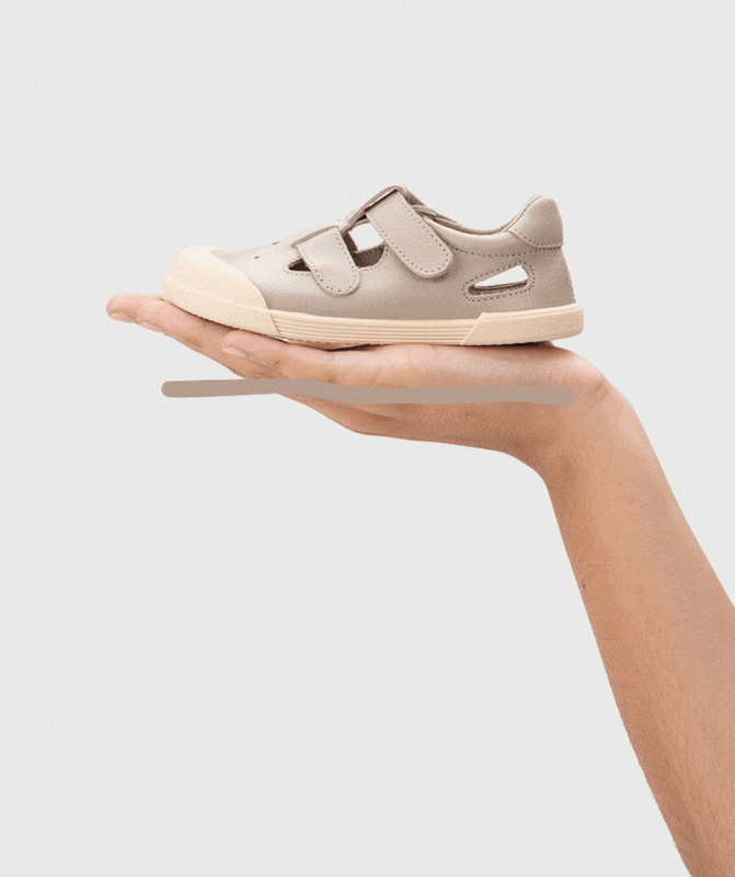 SANDALIA PIEL SAND