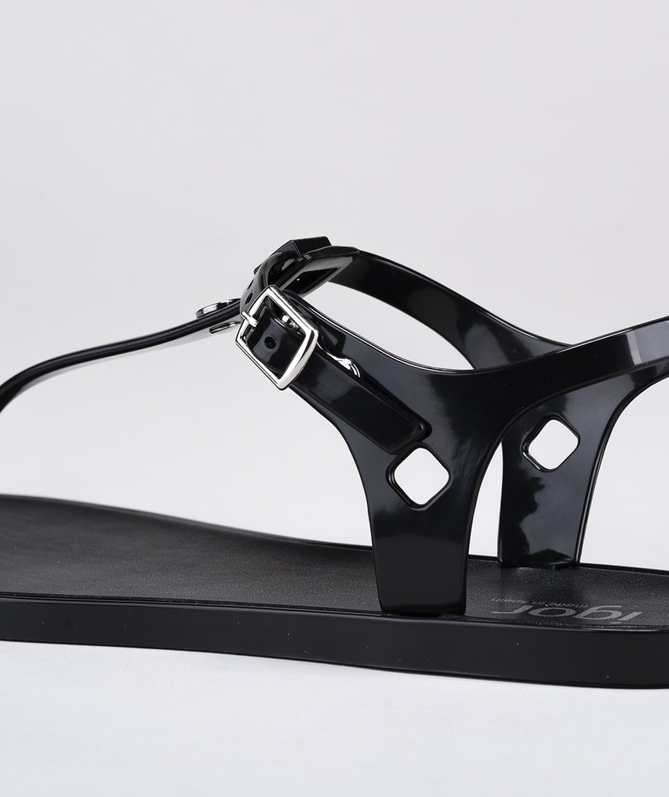 Ursula Basic Negro3