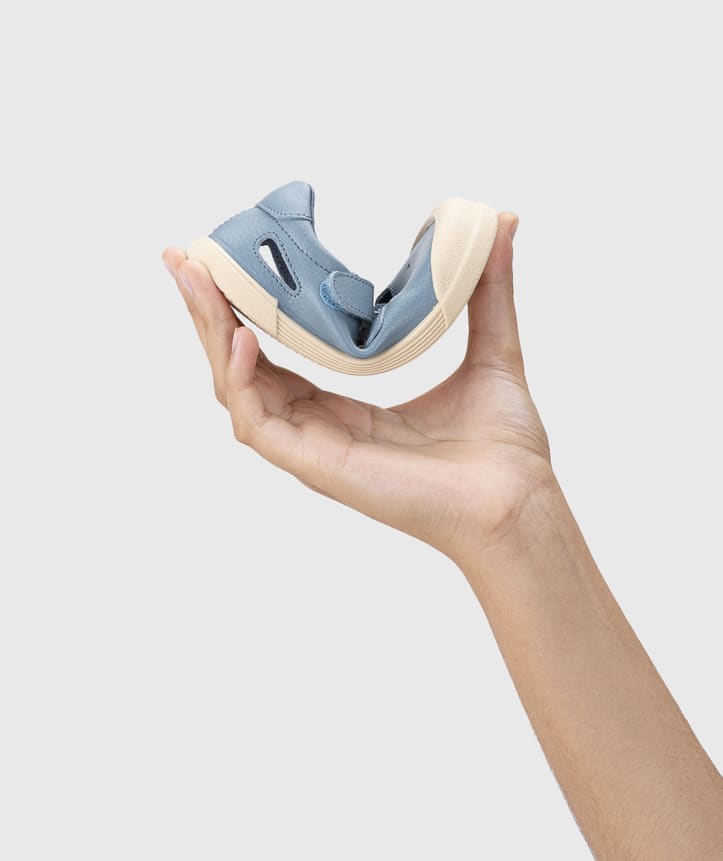 SANDALIA PIEL AZUL10