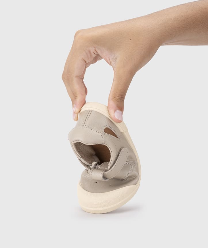 SANDALIA PIEL SAND12