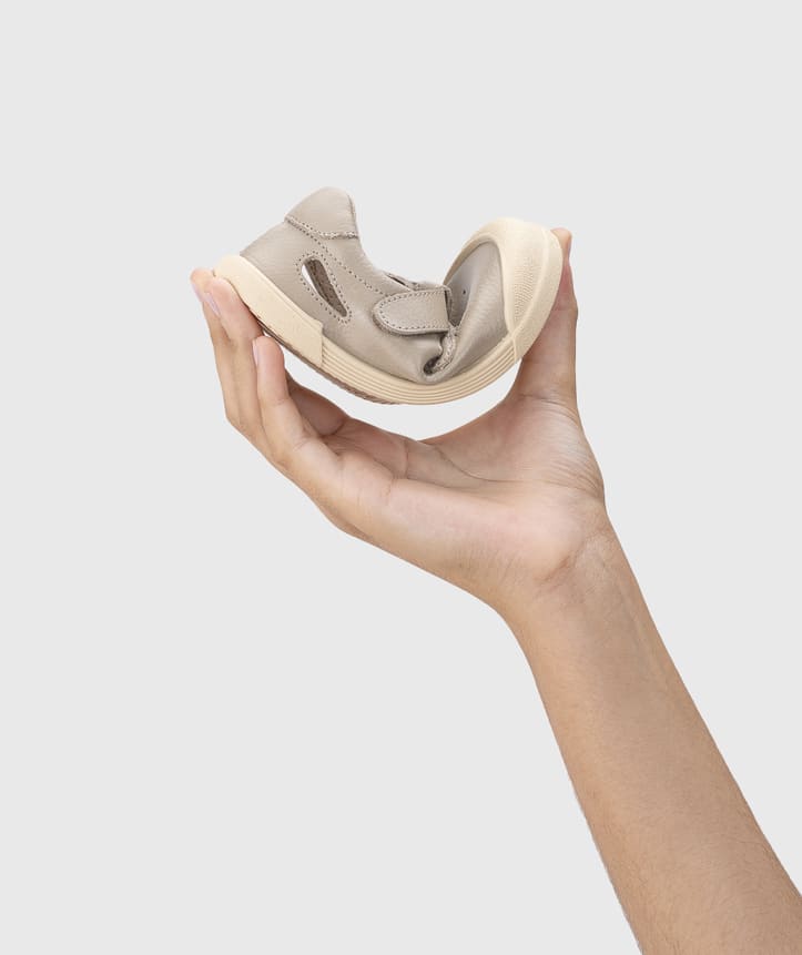 SANDALIA PIEL SAND10