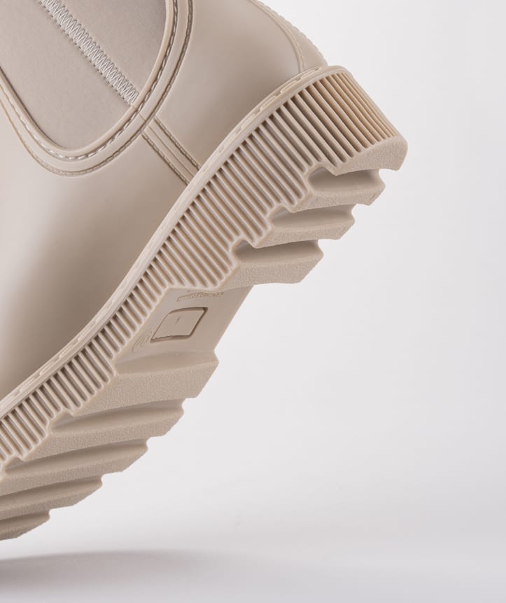 Botín Soho Neo Beige5