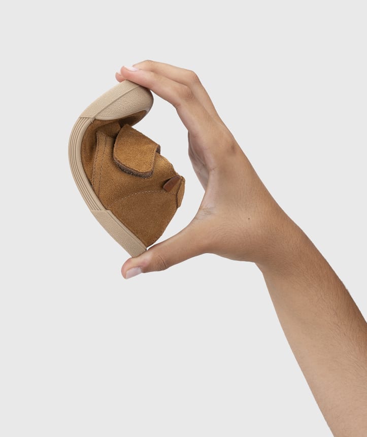 Tui Cognac Barefoot9