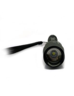 LINTERNA LED TACTICA CON ZOOM 5000 LUMENES