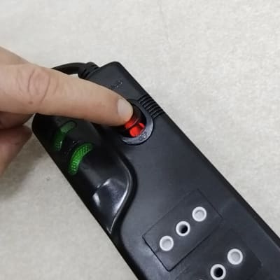 PROTECTOR SOBREVOLTAJE MLAB NEGRO 3MT 1400 JOULES 7 PUERTOS