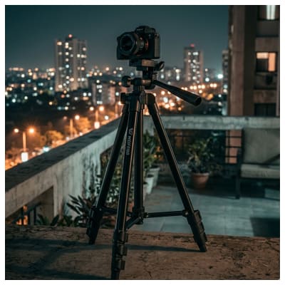 Trípode Weikeng WFK10 1.4m - Para Cámaras y Celulares