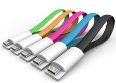 CABLE PARA IPHONE PLANO CON IMÁN 22CM COLOR