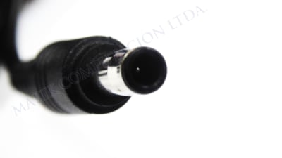 CARGADOR PARA SAMSUNG 19V 3.15A 5.5MM * 3.0MM