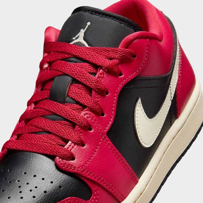 Zapatillas Nike Jordan 1 Low W3