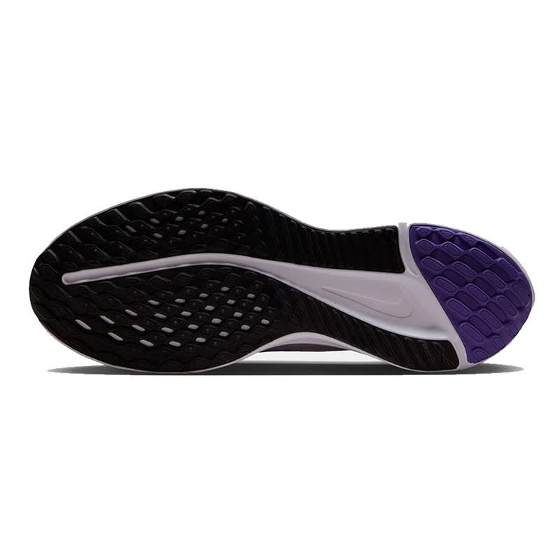 Zapatillas Nike Quest 5 - Crema4