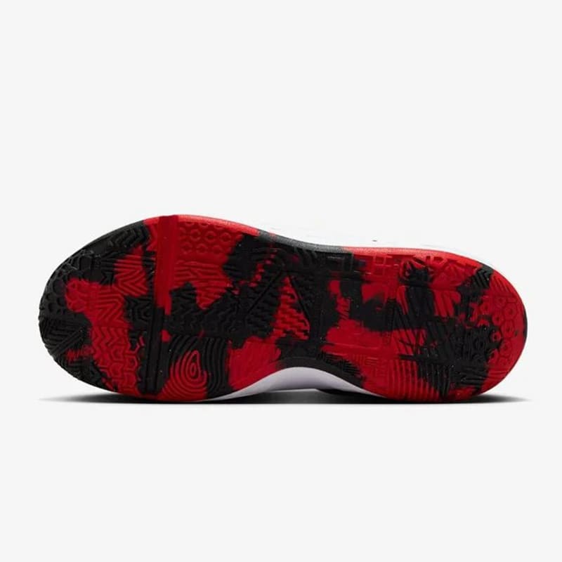 Zapatillas Nike Team Hustle D 12 J - Negro / Rojo6