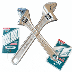 llave francesa total