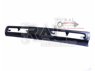Parachoques Delantero Negro Nissan D21 4x2 1993-2010 Con Hoyo FPI