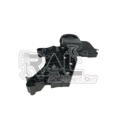 SOPORTE Y TAPA LLENADO ACEITE NP300 2015-2018 1
